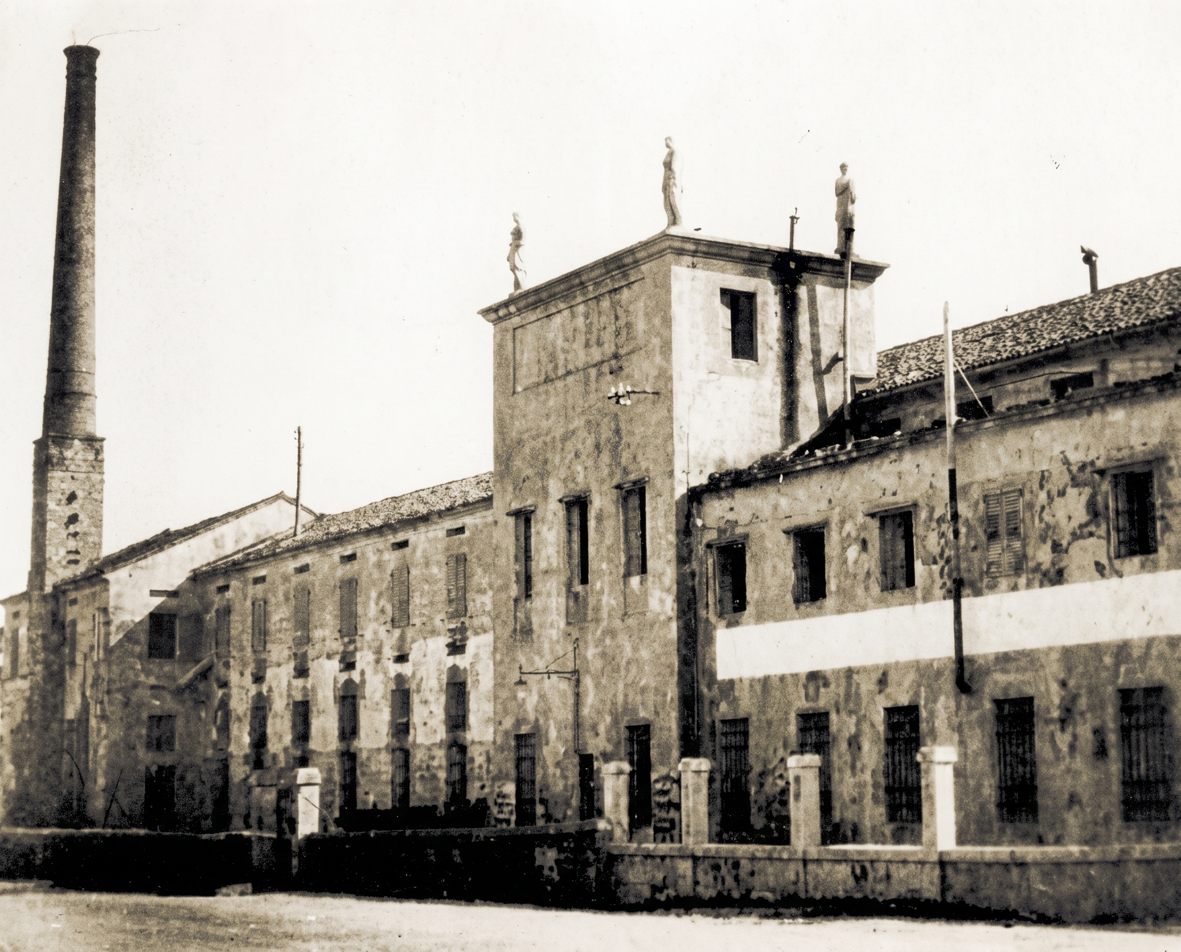 1952